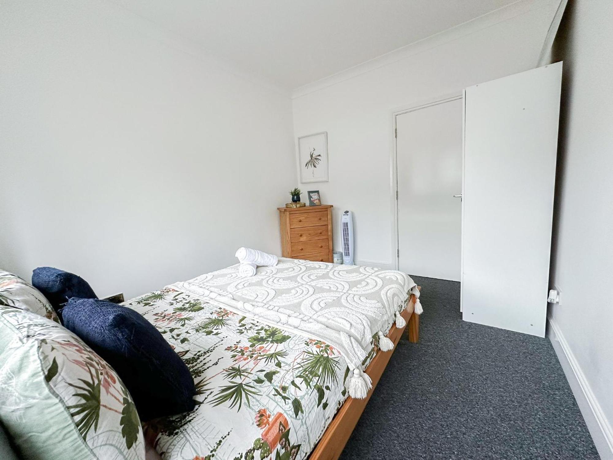 Cosy Apartments Near Hampstead Heath With Free On-Site Parking & Private Gardens, Golders Green Londýn Exteriér fotografie