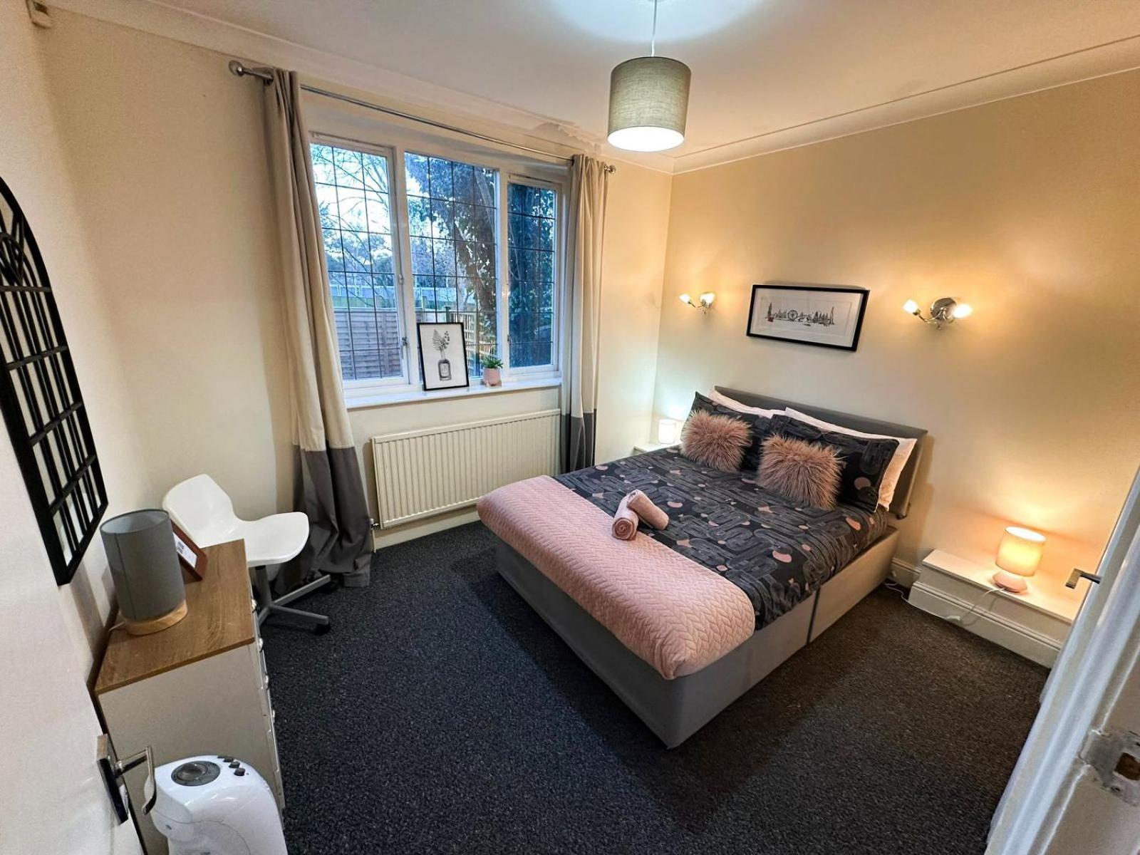 Cosy Apartments Near Hampstead Heath With Free On-Site Parking & Private Gardens, Golders Green Londýn Exteriér fotografie