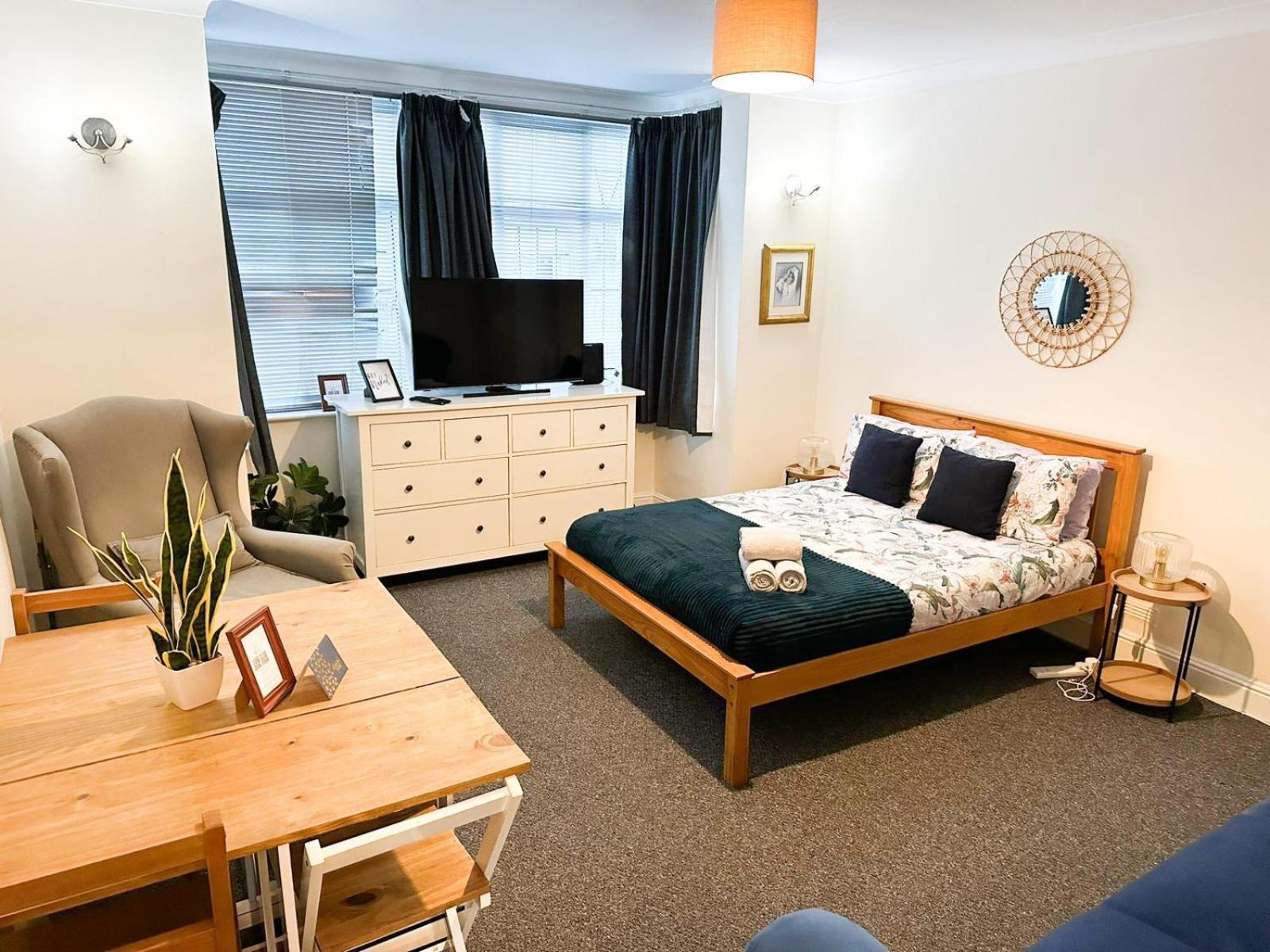 Cosy Apartments Near Hampstead Heath With Free On-Site Parking & Private Gardens, Golders Green Londýn Exteriér fotografie