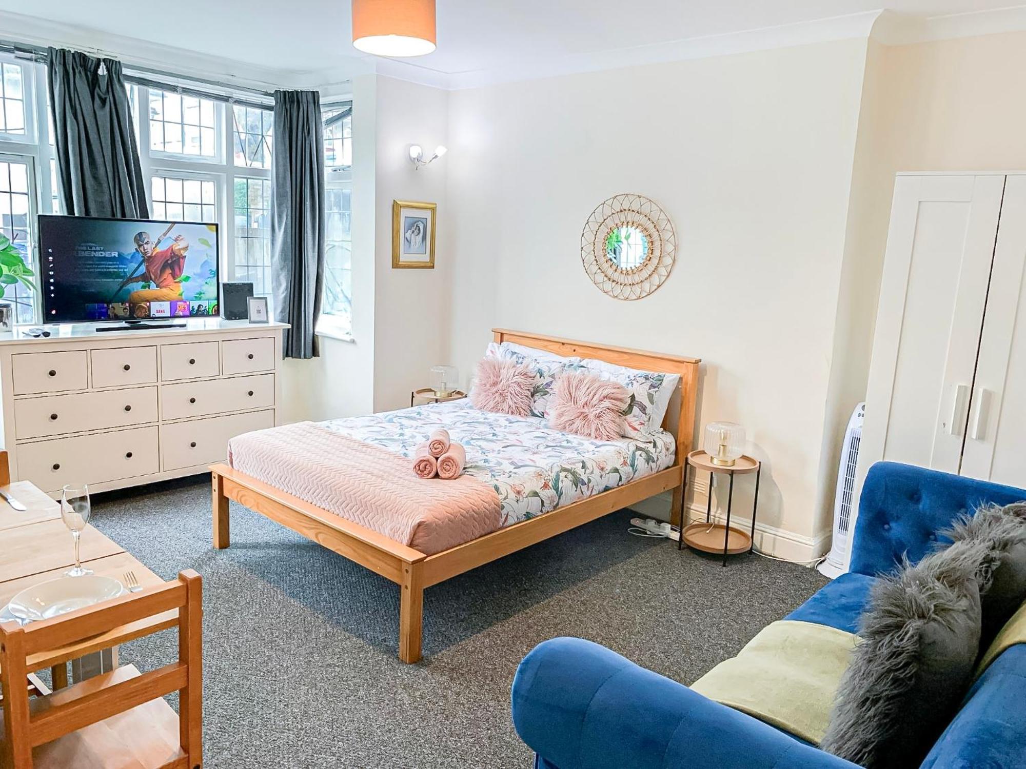 Cosy Apartments Near Hampstead Heath With Free On-Site Parking & Private Gardens, Golders Green Londýn Exteriér fotografie