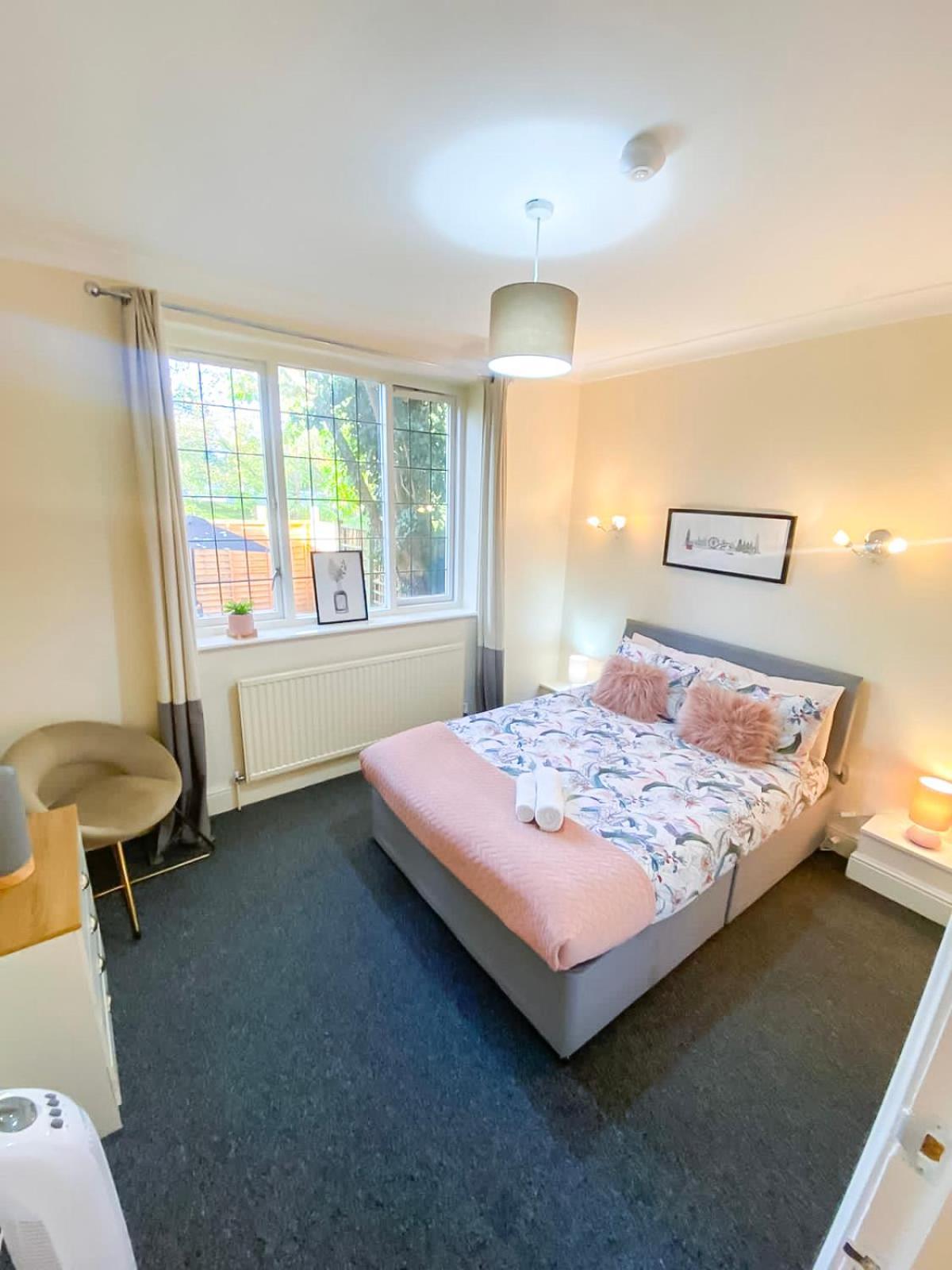 Cosy Apartments Near Hampstead Heath With Free On-Site Parking & Private Gardens, Golders Green Londýn Exteriér fotografie